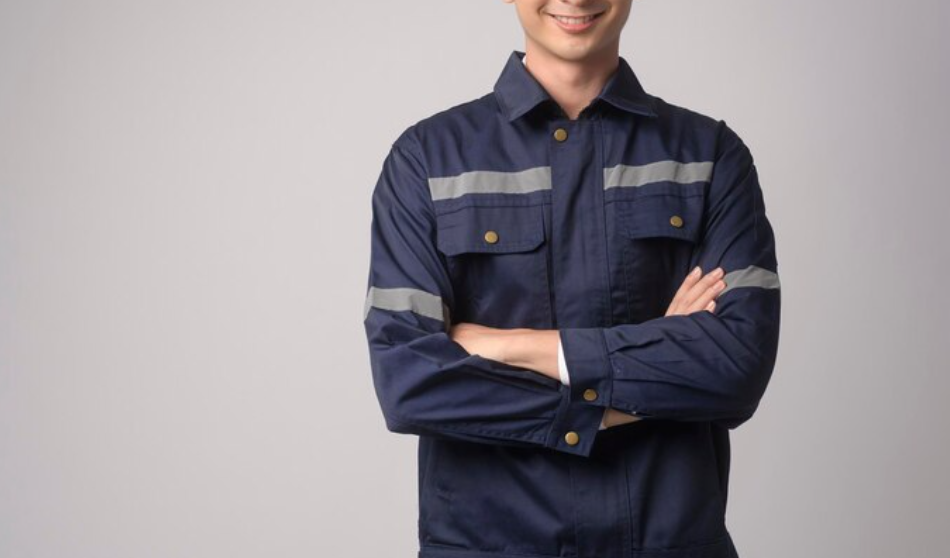 Почему спецодежда линяет?